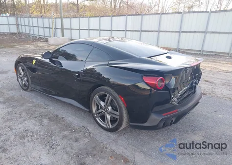 2019 Ferrari Portofino z USA, uszkodzony, nr VIN ZFF89FPA9K0242011